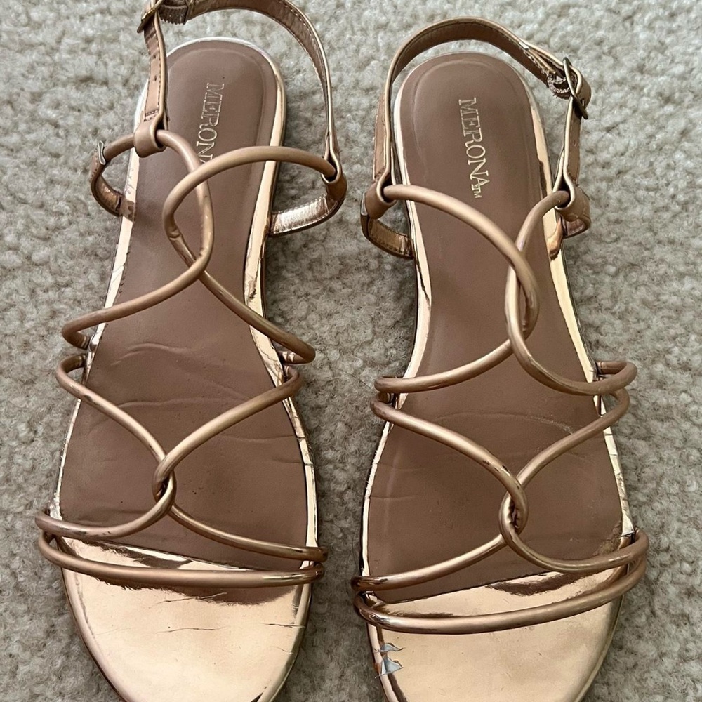 Merona Tan Sandals Strappy Design Versatile